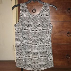 Adorable Plus Size Tribal Tank (Black/White)